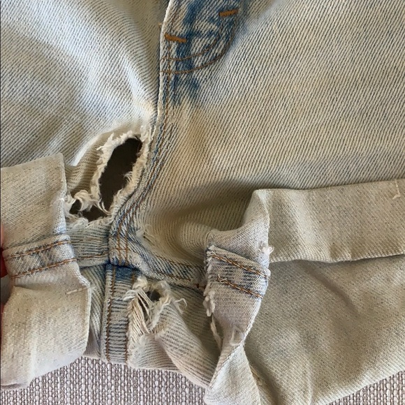 Perfect Vintage Levi’s Denim Shorts- Size 26/27 - Picture 6 of 8